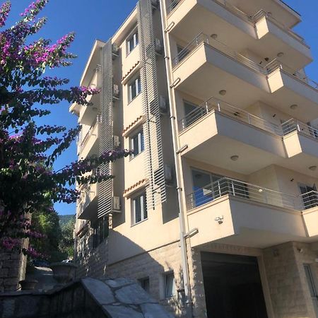 Apartments Rafailovic Ljubo Rafailovici Exterior photo